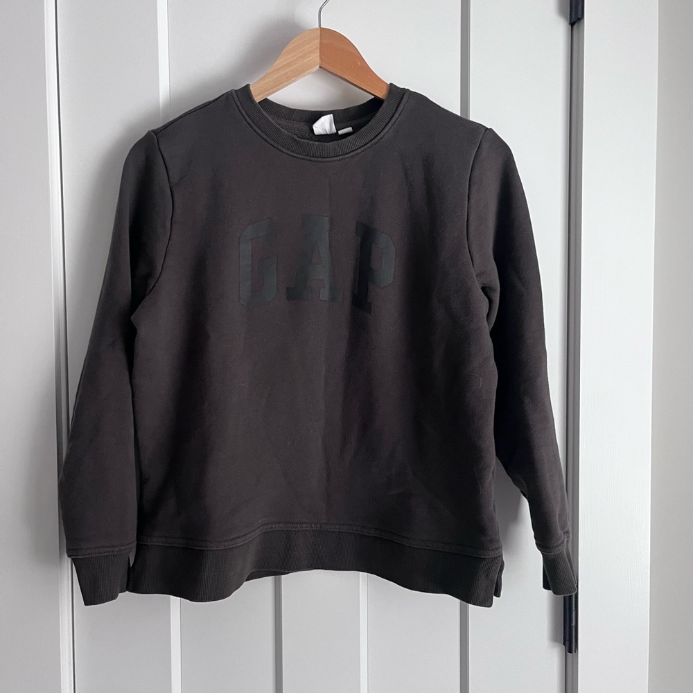 GAP | Grey Sweatshirt